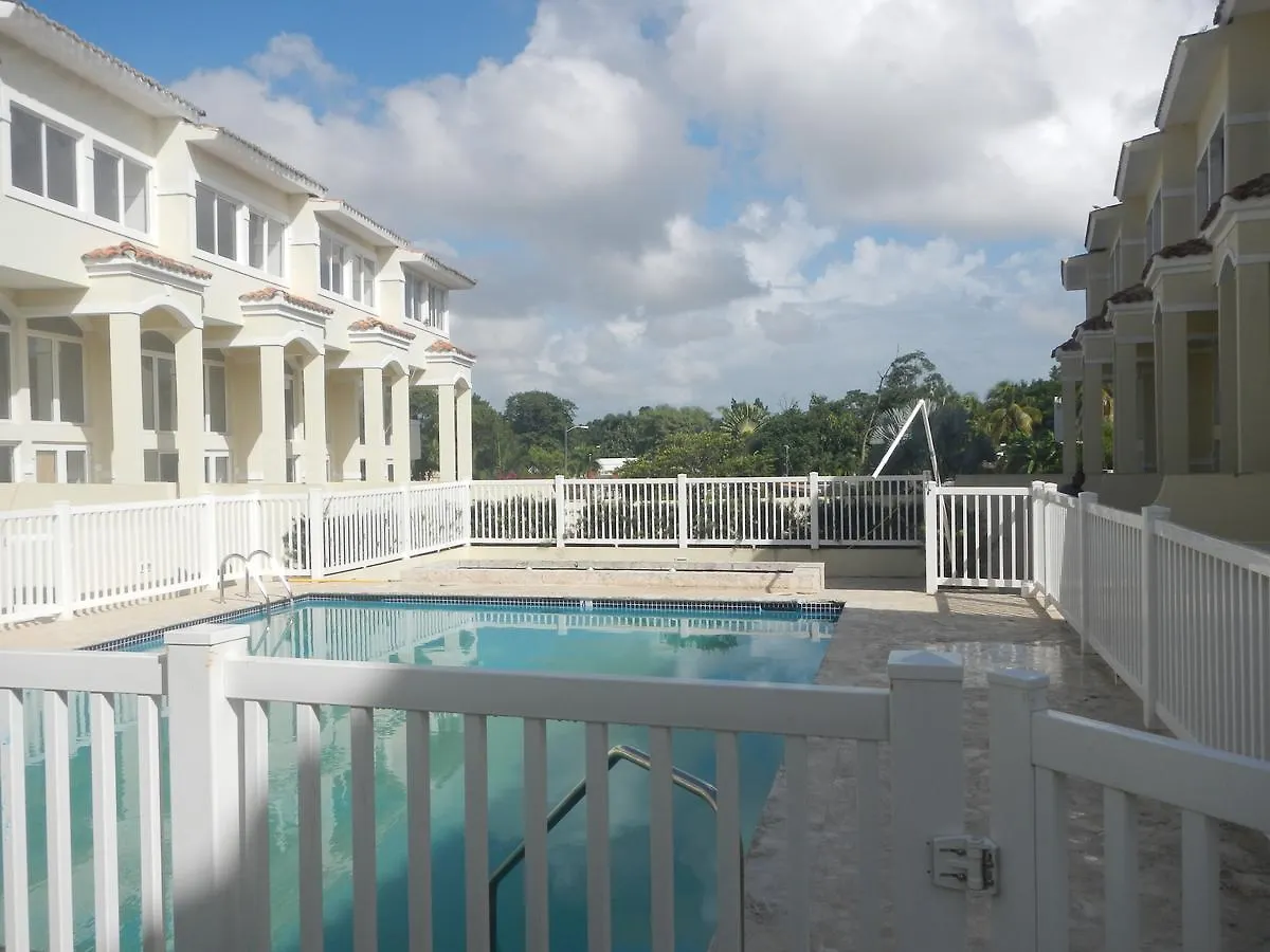 アパート Cupey Park Residence La Marina